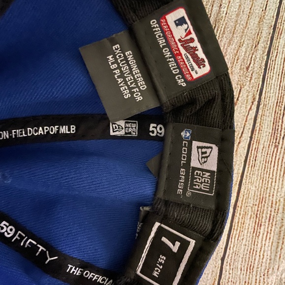 Chicago Cubs - Fitted Hat Size 7 (55.7cm) - Picture 8 of 8